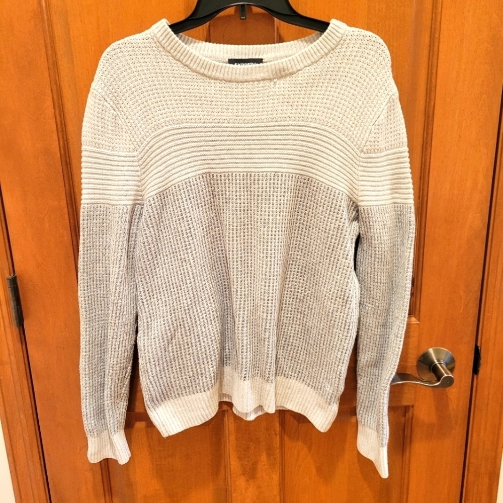 Express Women's Gray Sweater Size Small 100% Cotton